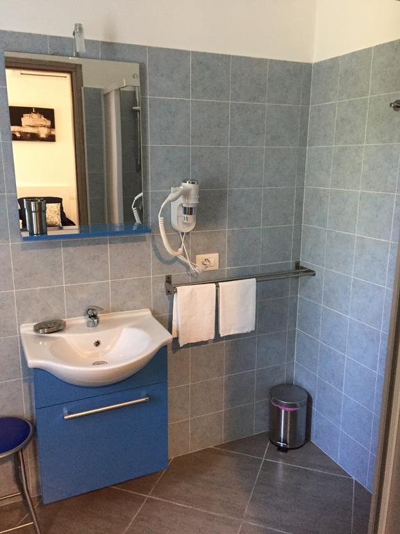 Aquarius Rome Bed & Breakfast Ngoại thất bức ảnh